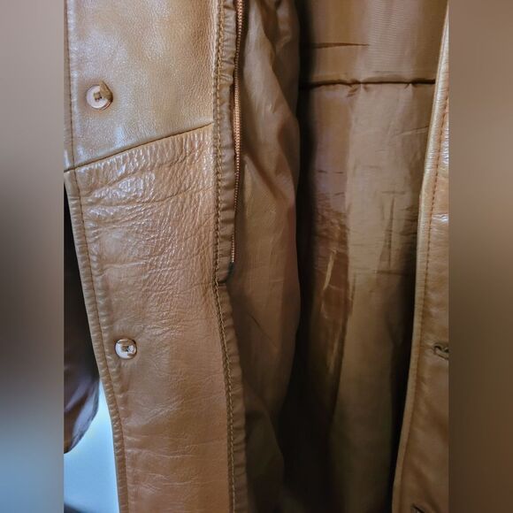 Vintage Men's Leather Coat - Picture 9 of 11